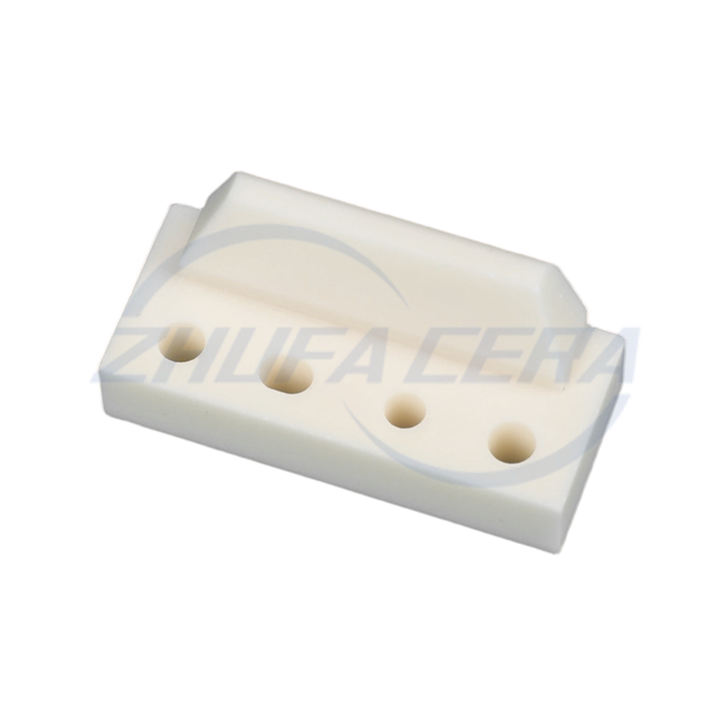 Keramické díly z oxidu hlinitého